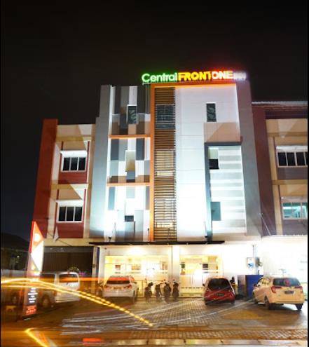 Central front one inn jakarta airport
