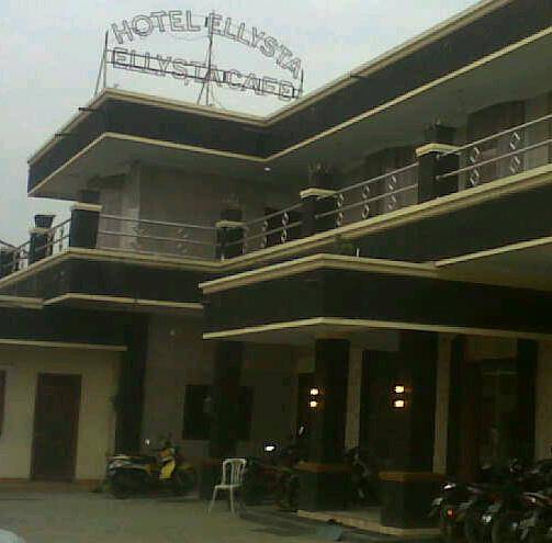 Hotel ellysta dadap