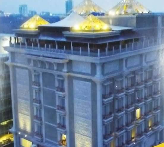 The grantage hotel & sky lounge