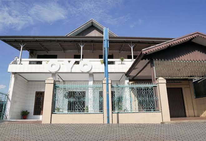 Hotel Niaga Rp200k Nearbypantaipanjang Image