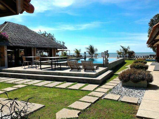 Jepara marina beach bungalows