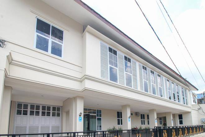 Griya loka pleburan simpang lima