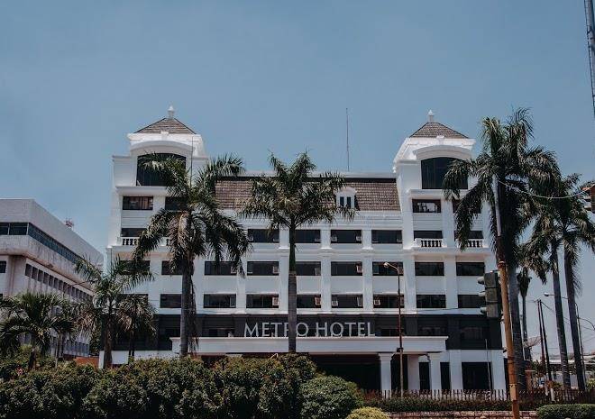 Metro hotel