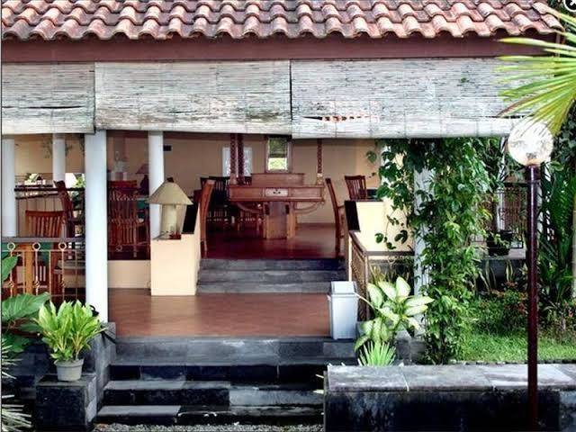 Bergview Resort Image