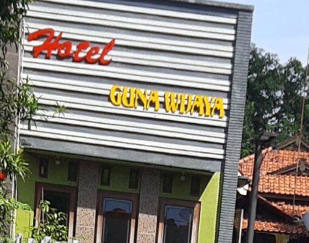 Hotel guna wijaya
