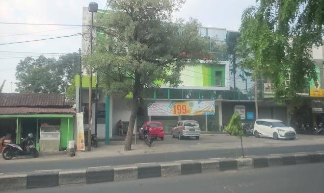 Airy terminal tirtonadi ahmad yani 280 solo
