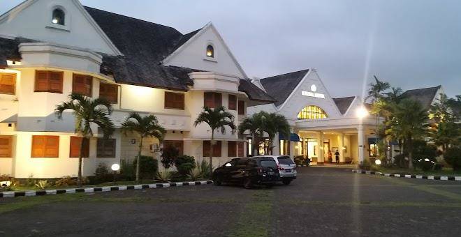Kresna Hotel Image