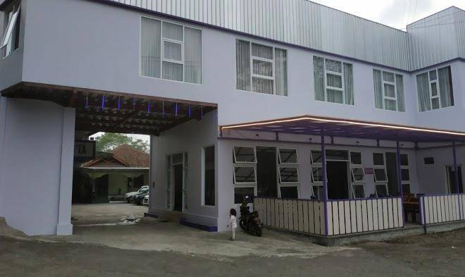 Tirta arum serem hotel