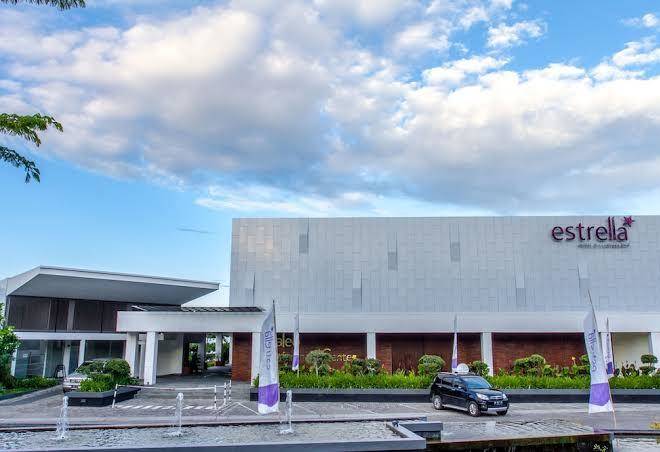 Estrella hotel & conference center luwuk