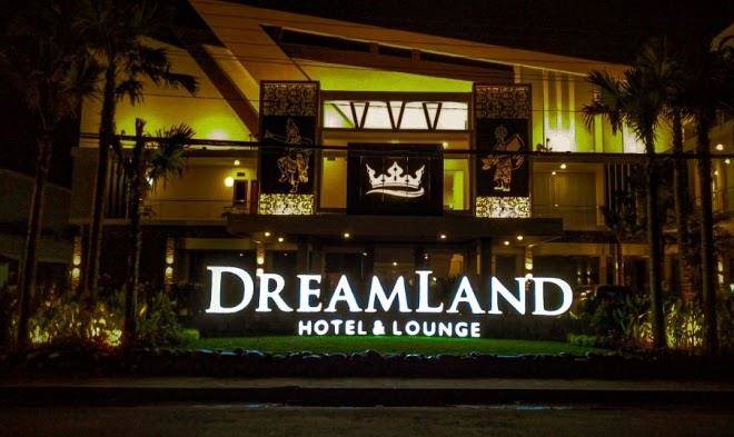 Dreamland hotel & lounge bondowoso