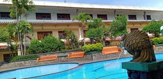 Hotel mutiara baru