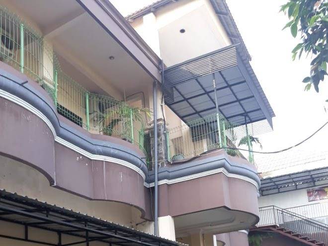 Gita puri hotel blitar