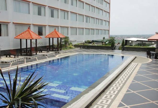 Hotel aria gajayana malang