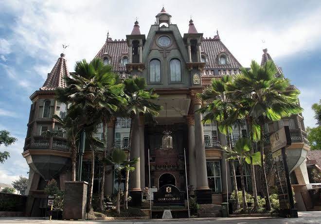 Hotel gajah mada graha