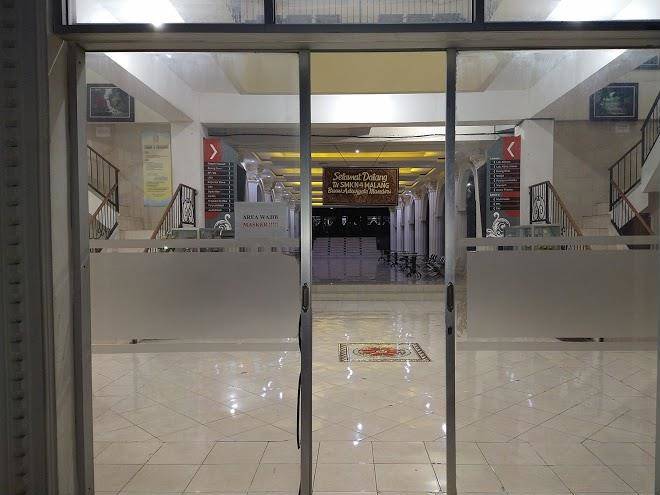 Reddoorz syariah klojen malang