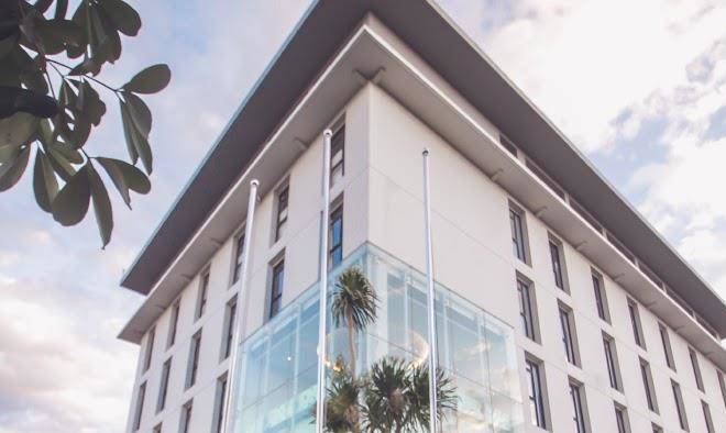 Regantris hotel surabaya