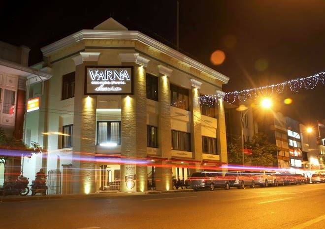 Varna culture hotel soerabaia