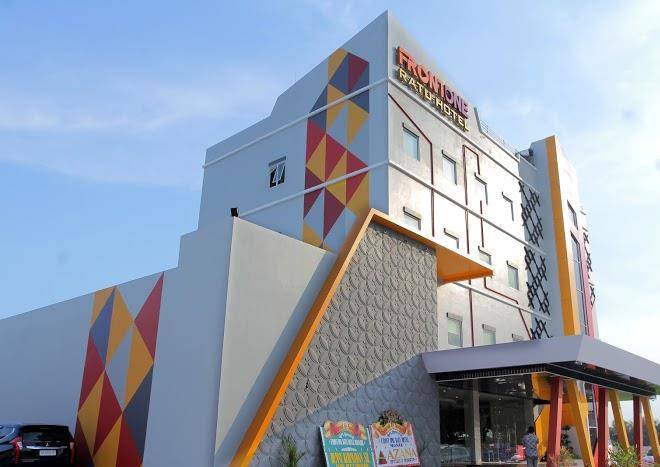 Front one ratu hotel nganjuk
