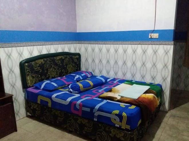 Vila gayatri