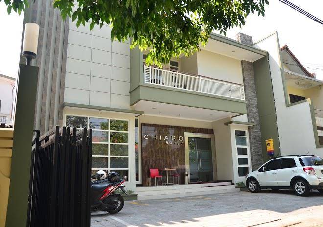 Chiaro hotel and cafe