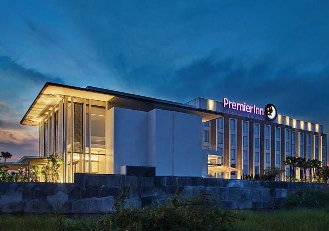 Premier place hotel