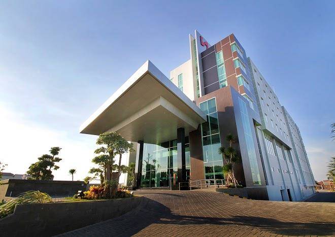 Swiss belinn airport surabaya