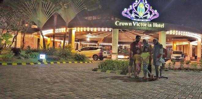 Crown victoria hotel