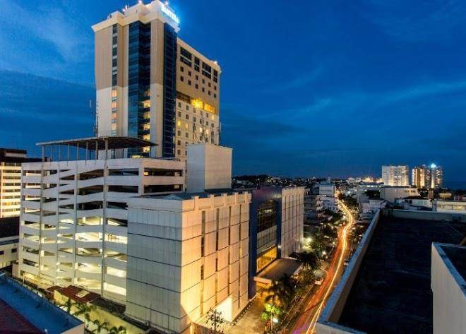 Hotel menara bahtera