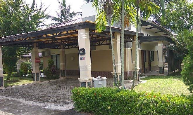 Pantai mentari compound