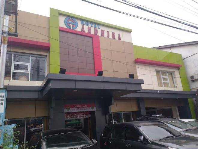 Hotel andhika