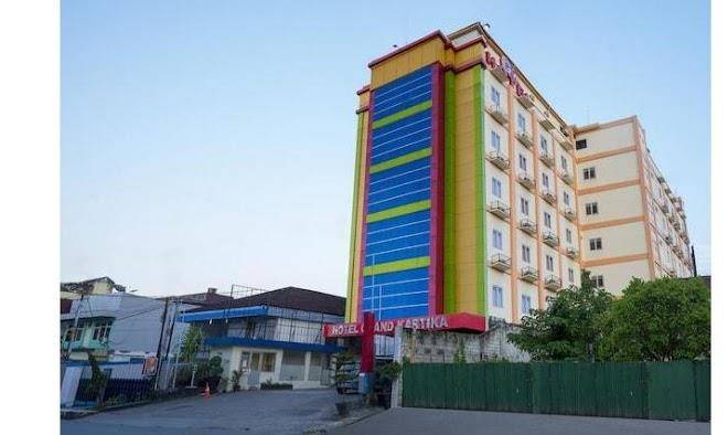Hotel grand kartika