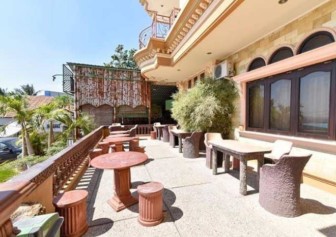 Chrysant hotel resort