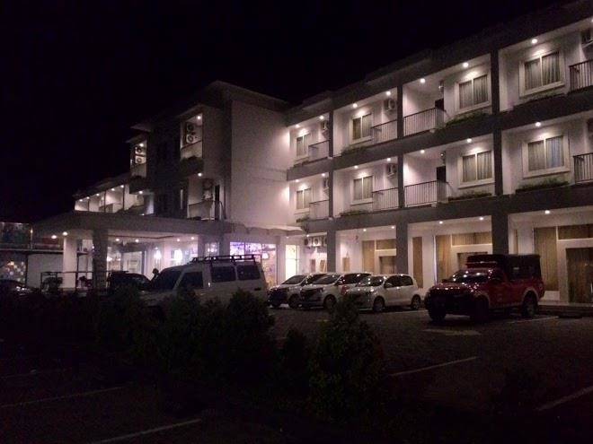 Naka hotel