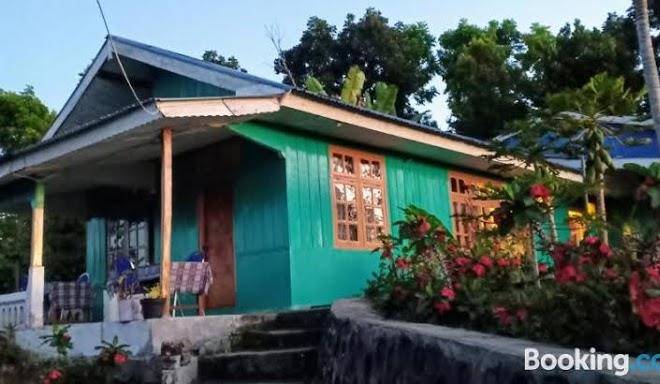 Hobbit hill homestay