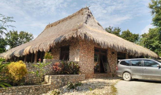 Sumba nautil resort