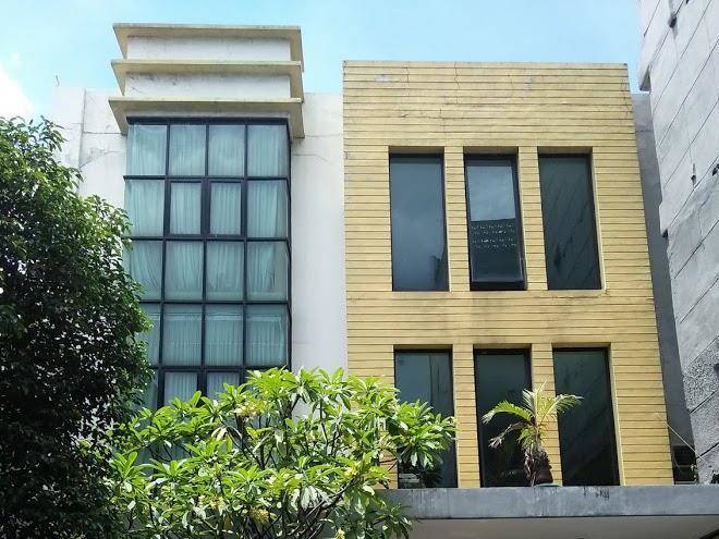 N hotel harmoni jakarta
