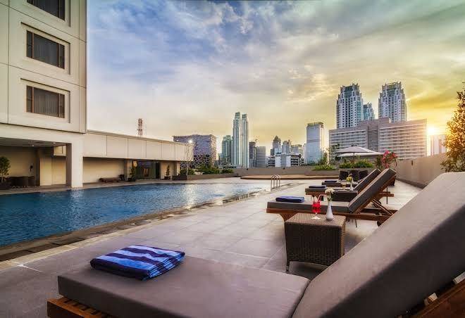 Royal kuningan hotel
