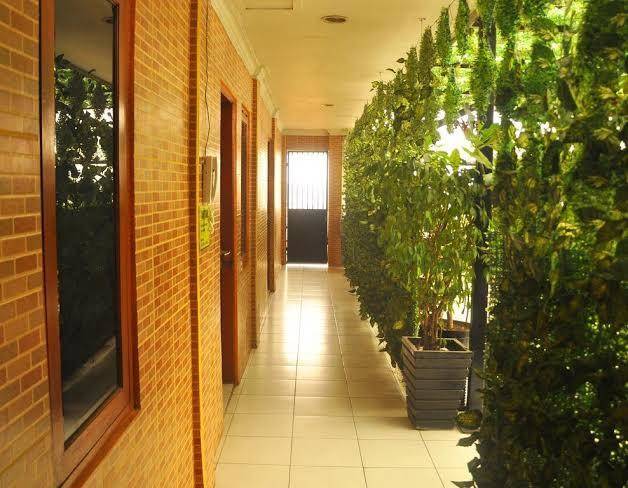 Hotel new idola