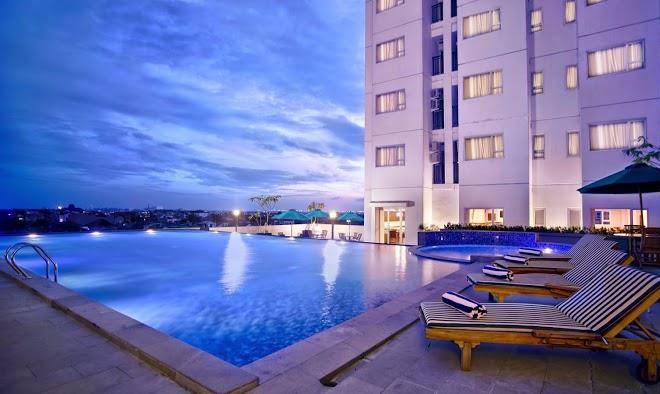 Aston pluit hotel & residence