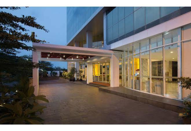 Hariston hotel & suites