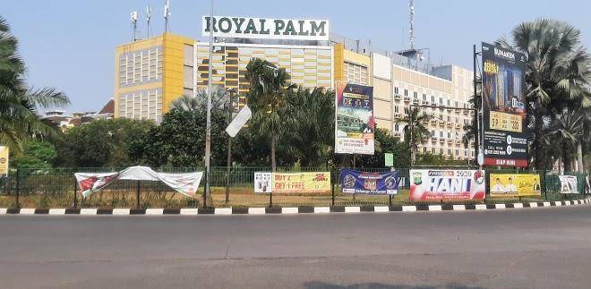 Royal palm hotel & conference center