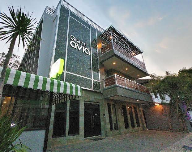Avia residence