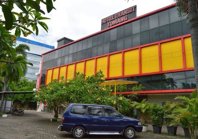 Hotel transit tomang