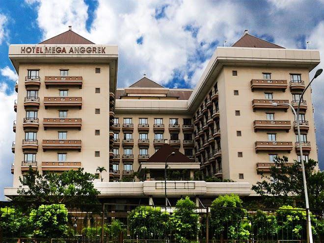 Mega anggrek hotel