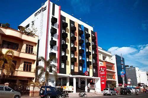 Amaris hotel ambon