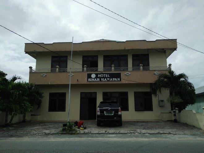 Hotel sinar harapan dobo