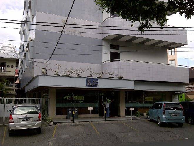Hotel Regina Manado Image