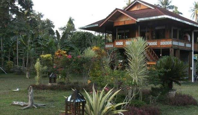 Bunaken island dive resort