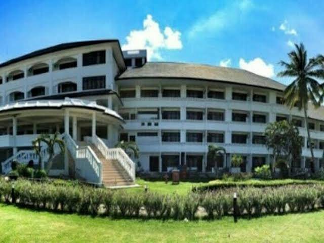 Paradise Hotel Golf & Resort Image