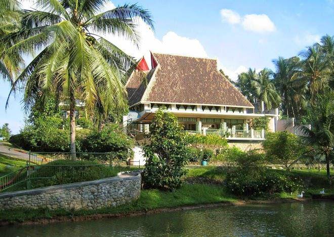 Hotel deli river and restaurant omlandia